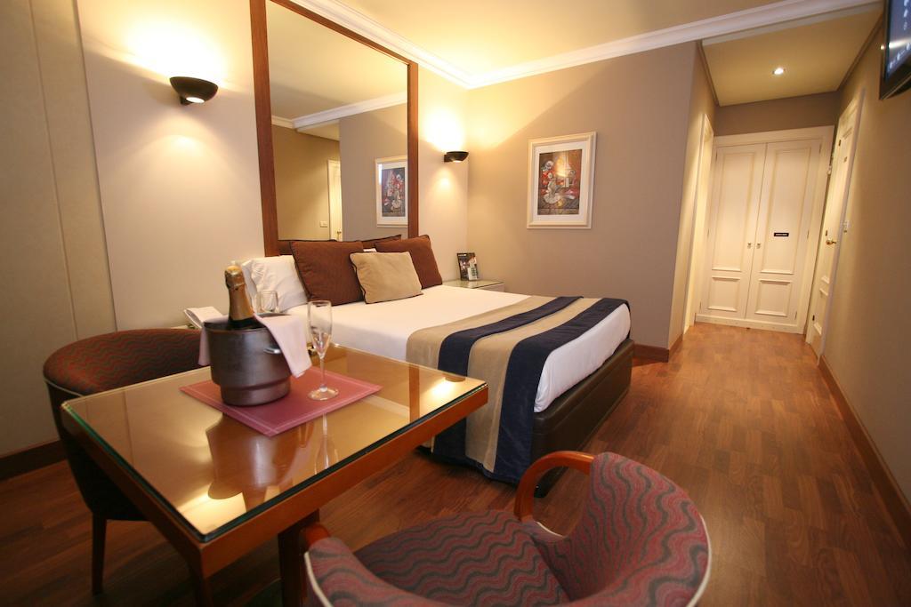 Motel Aeropuerto Vigo Zimmer foto